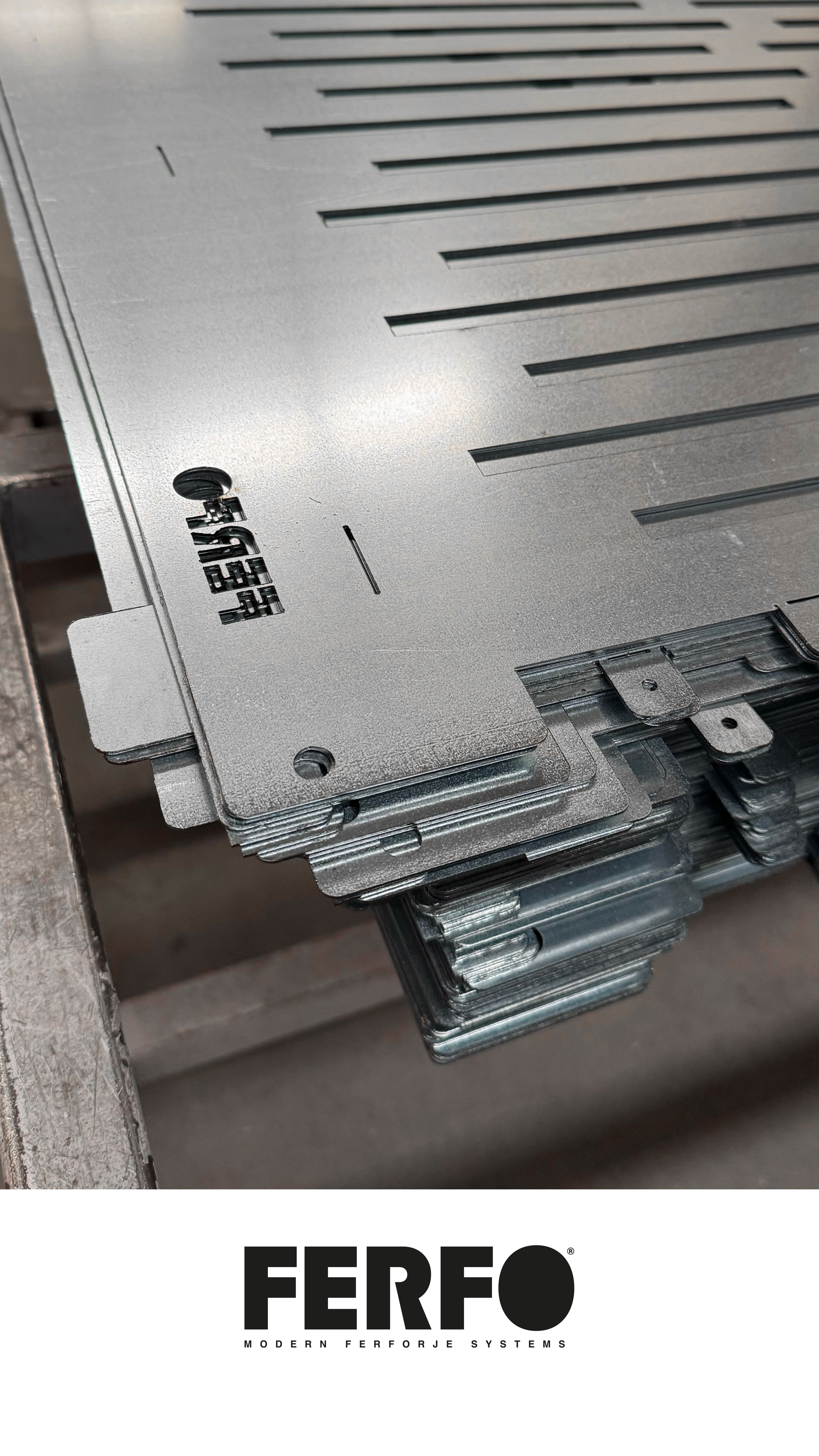 Ferfo - Ferfo Duvar Ustu Korkuluk Sistemleri Lazer Korkuluk Modelli Menfez Fransiz Balkon Korkuluk