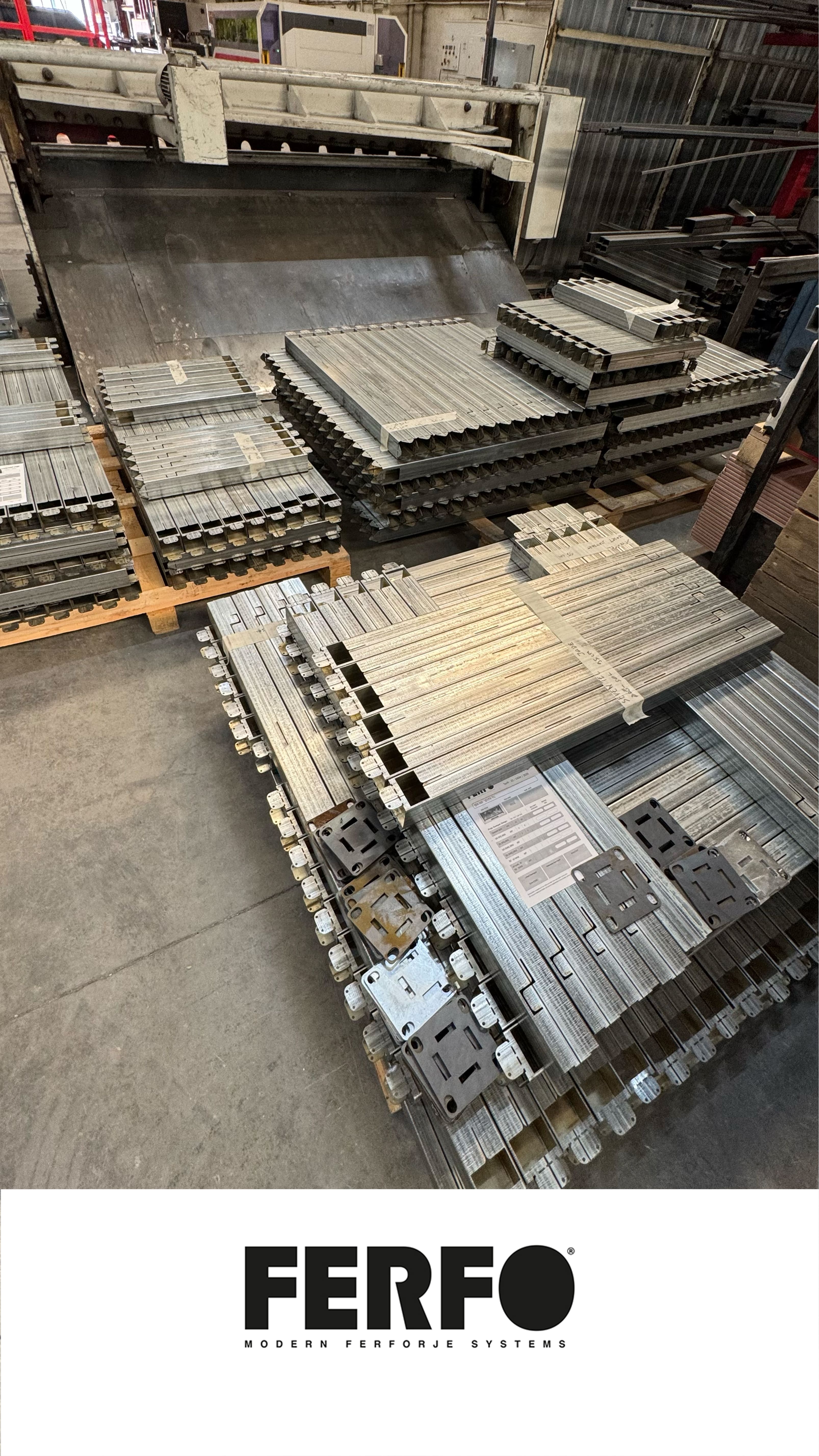 Ferfo - Ferfo Duvar Ustu Korkuluk Sistemleri Lazer Korkuluk Modelli Menfez Fransiz Balkon Korkuluk