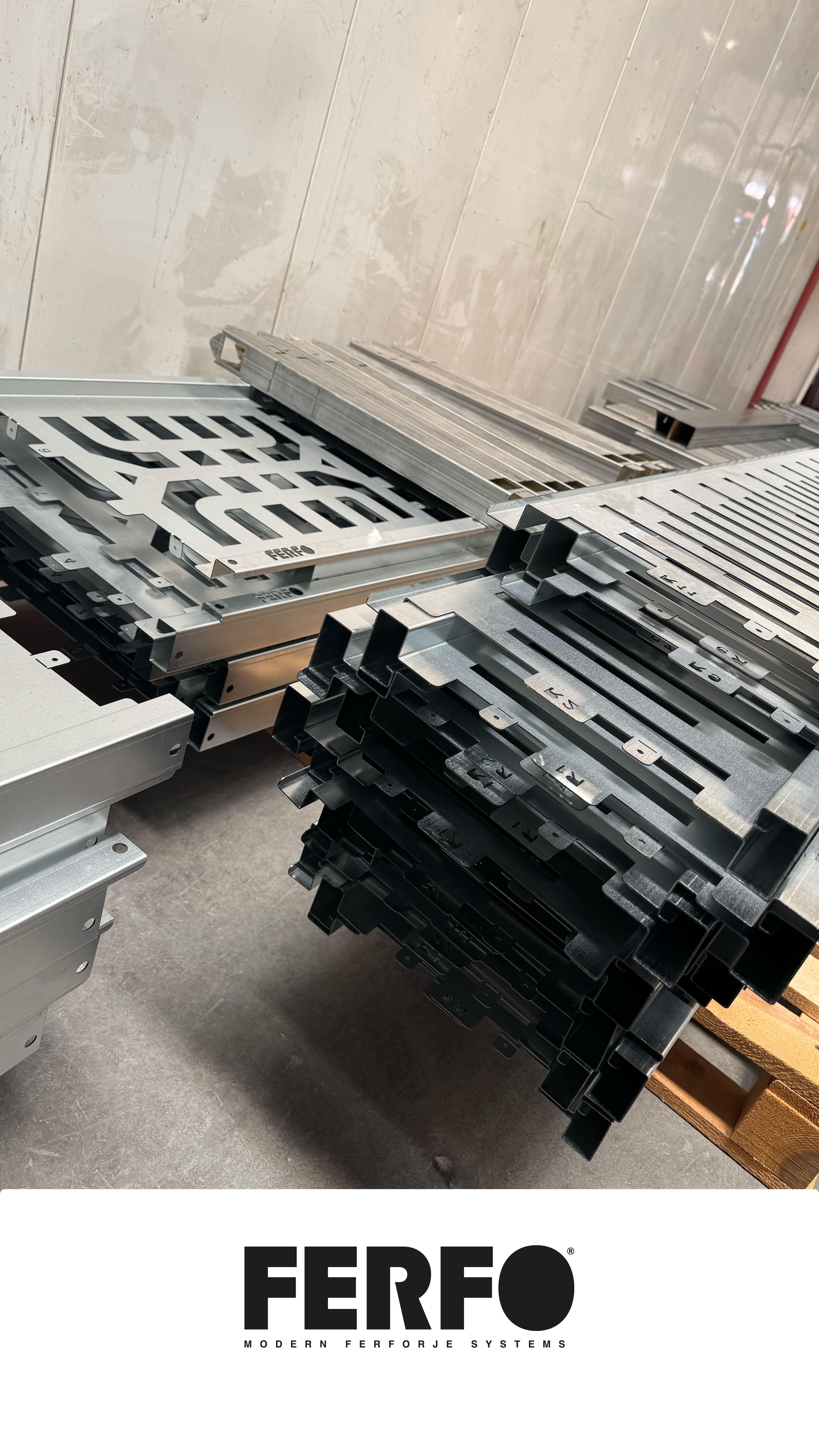 Ferfo - Ferfo Duvar Ustu Korkuluk Sistemleri Lazer Korkuluk Modelli Menfez Fransiz Balkon Korkuluk